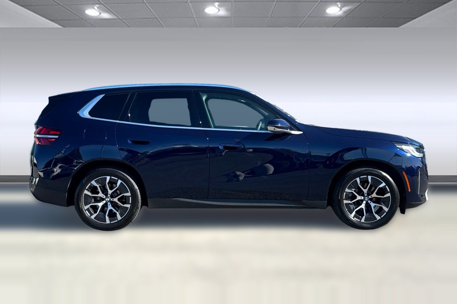 Used 2026 BMW X3 xDrive30i w/ Premium Package AWD/4WD image 8