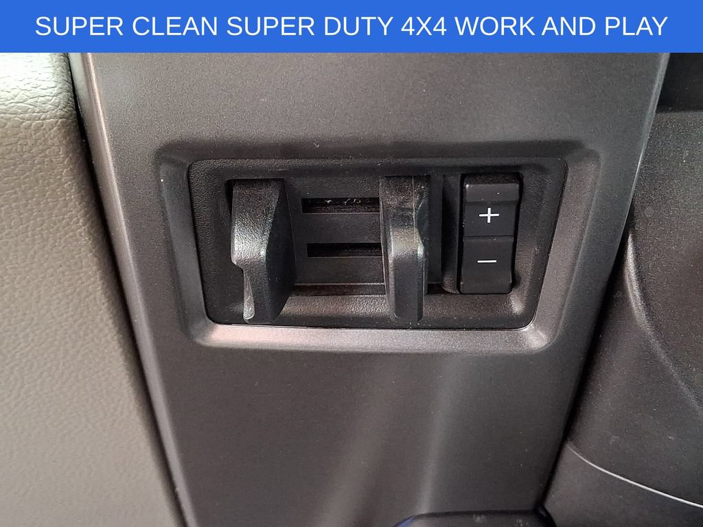 Used 2019 Ford F250 XLT w/ XLT Premium Package AWD/4WD image 25