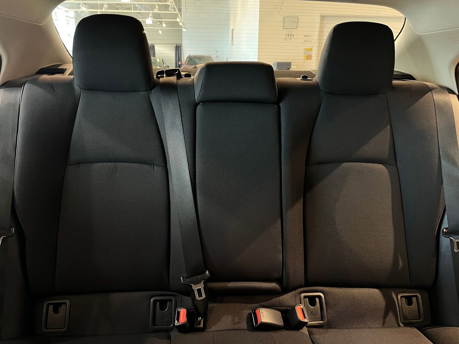 Used 2025 Toyota Corolla LE image 38