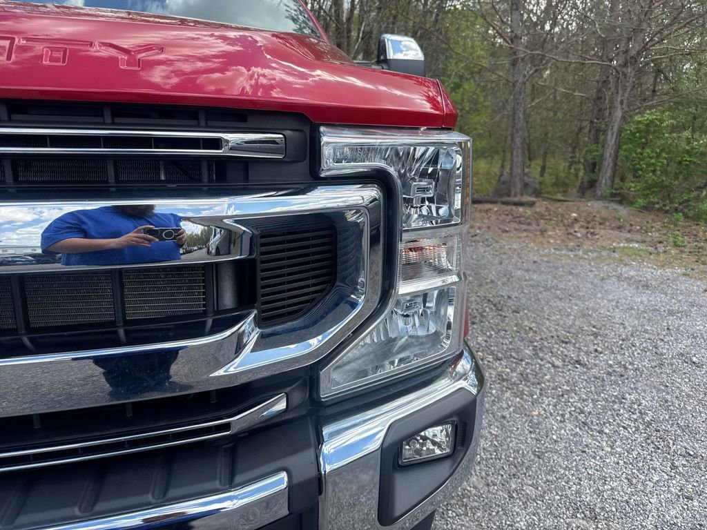 Used 2022 Ford F350 XLT w/ XLT Premium Package AWD/4WD image 3