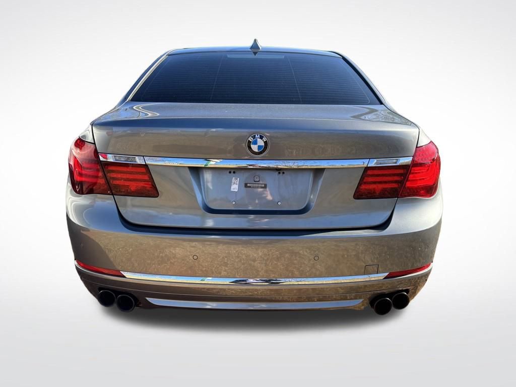 Used 2014 BMW 750Li 750Li w/ Executive Package image 5