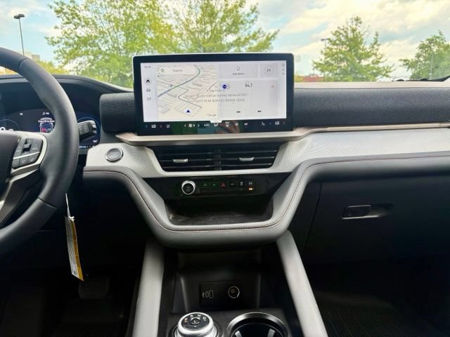 Used 2026 Ford Explorer Active w/ Active Comfort Package RWD image 24