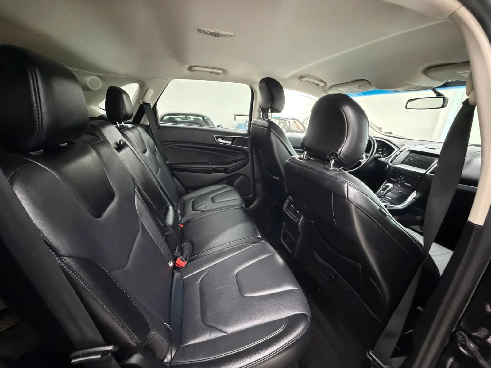 Used 2016 Ford Edge Titanium AWD/4WD image 18