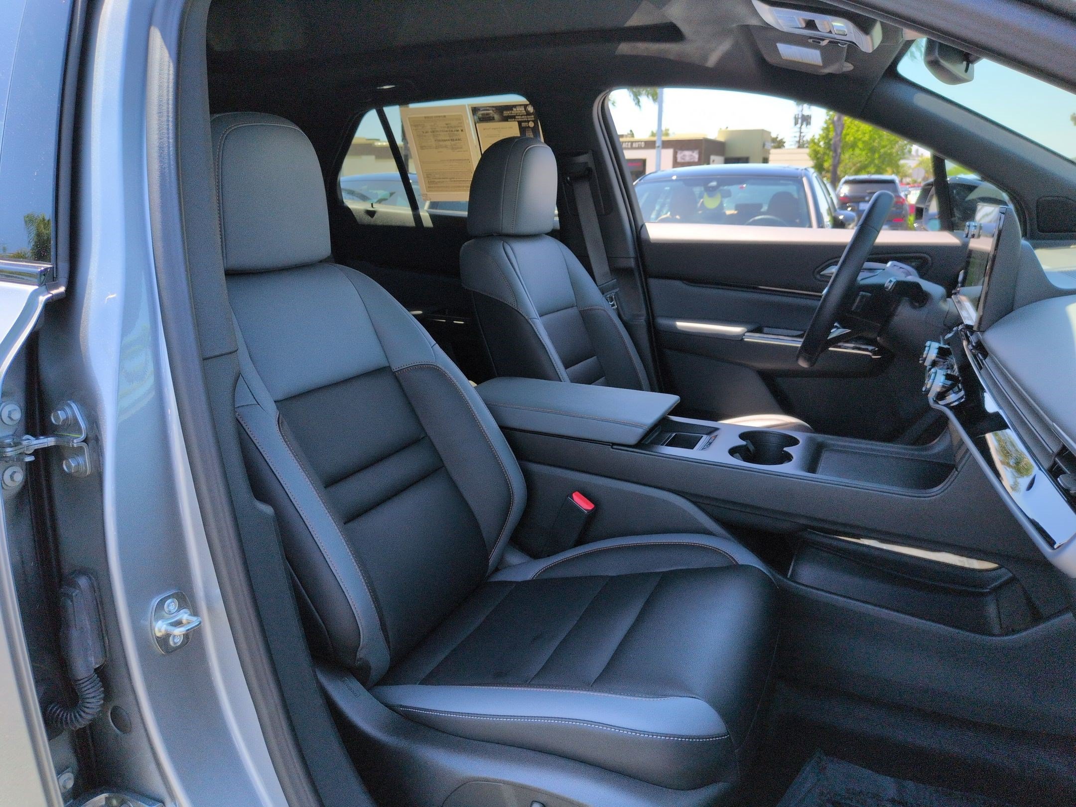 Used 2025 Honda Prologue Touring image 33