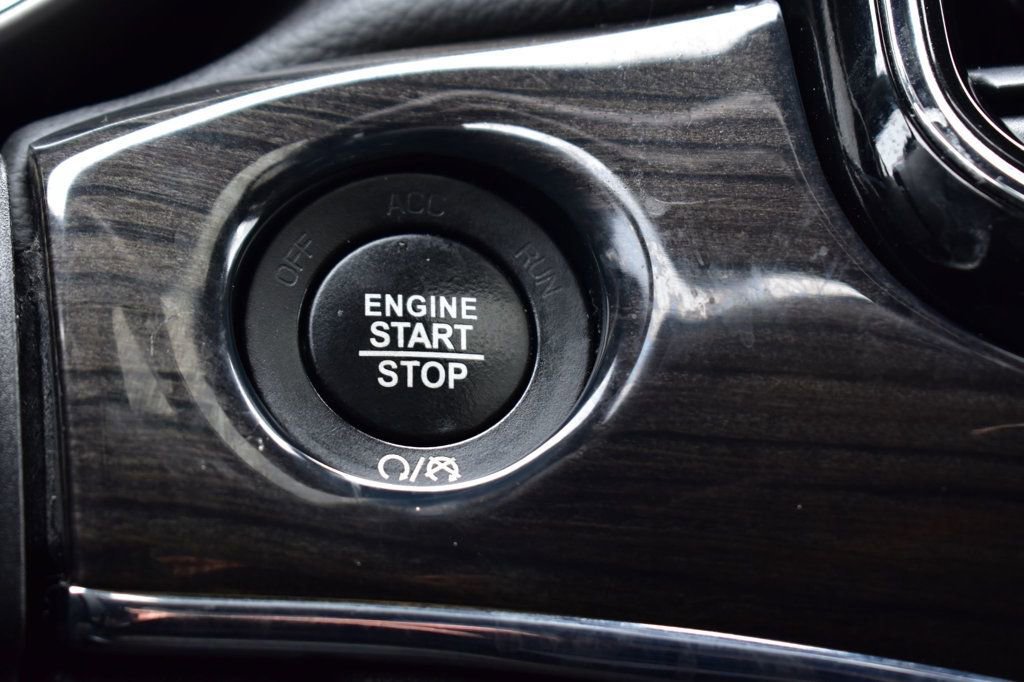 Used 2020 Jeep Grand Cherokee Overland image 27