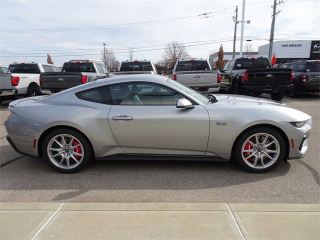 New 2025 Ford Mustang GT Premium image 6