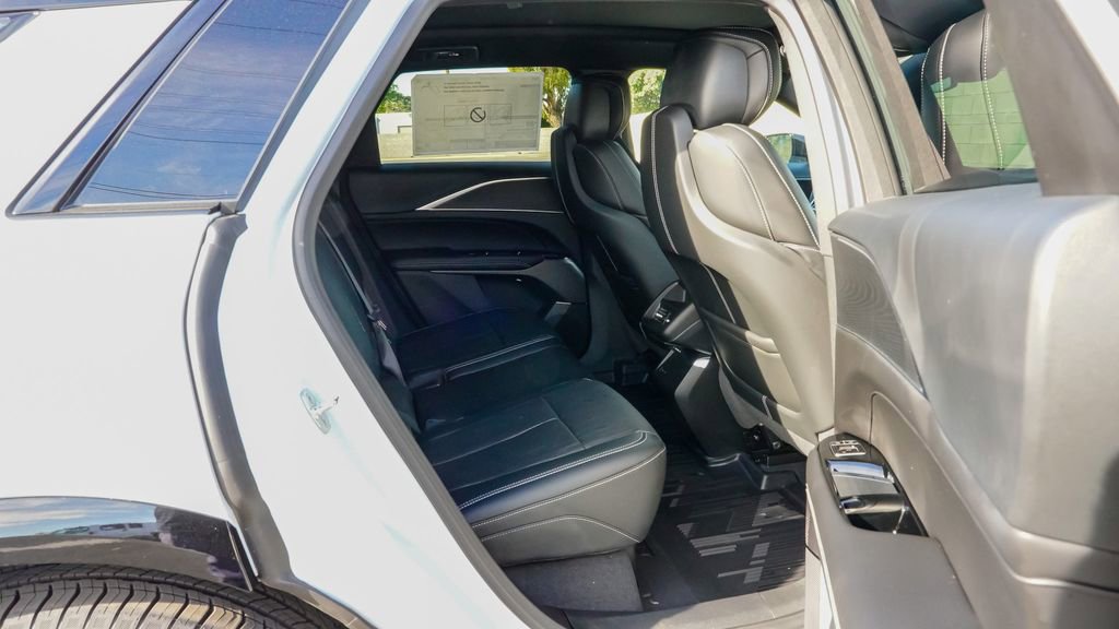 New 2026 Cadillac Lyriq Sport w/ LPO, Floor Liner Package AWD/4WD image 10