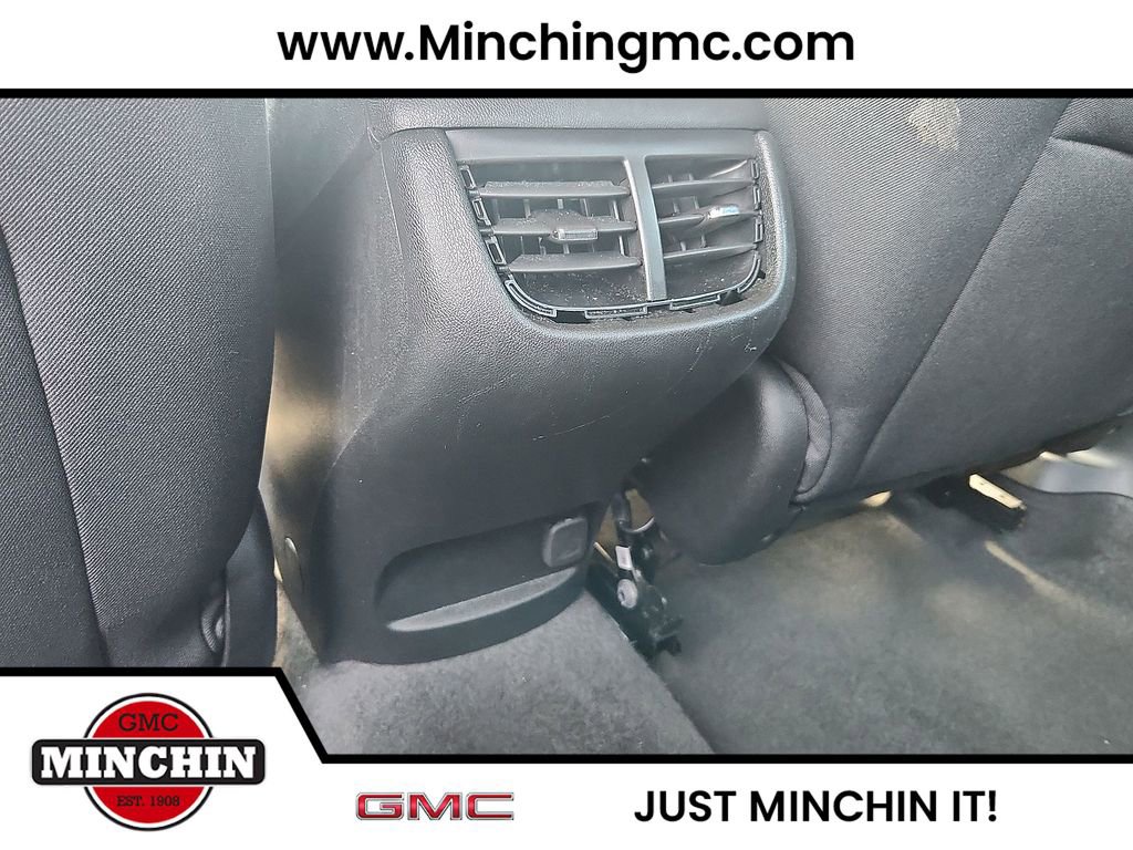 Used 2023 Chevrolet Malibu LT image 20