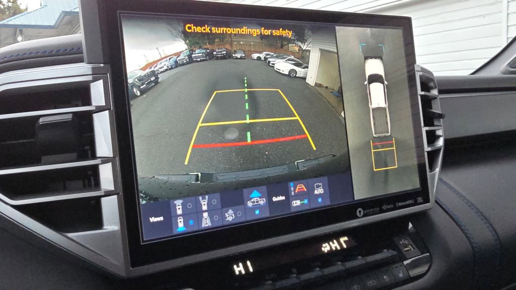 Used 2022 Toyota Tundra Platinum image 27