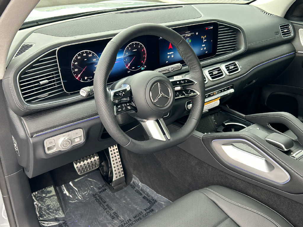 New 2026 Mercedes-Benz GLS 450 4MATIC image 16