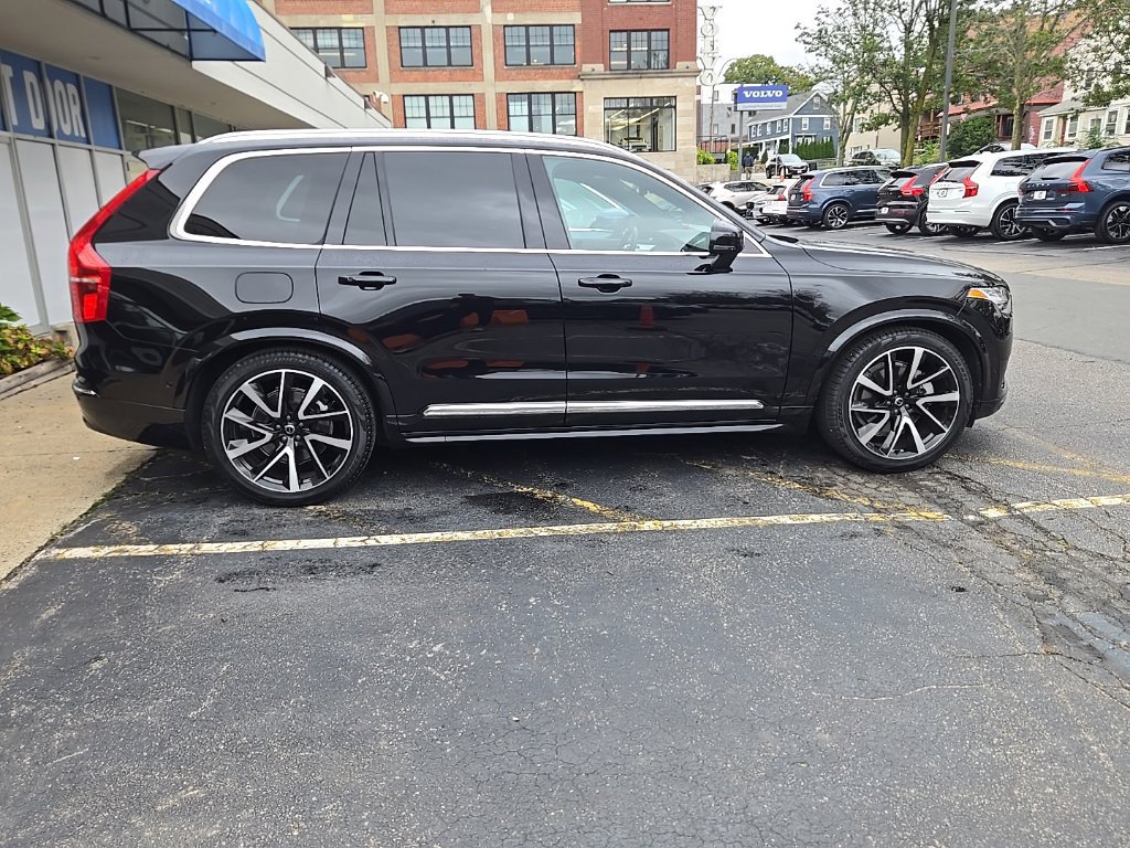 Certified 2024 Volvo XC90 B6 Ultimate w/ Protection Package AWD/4WD image 9