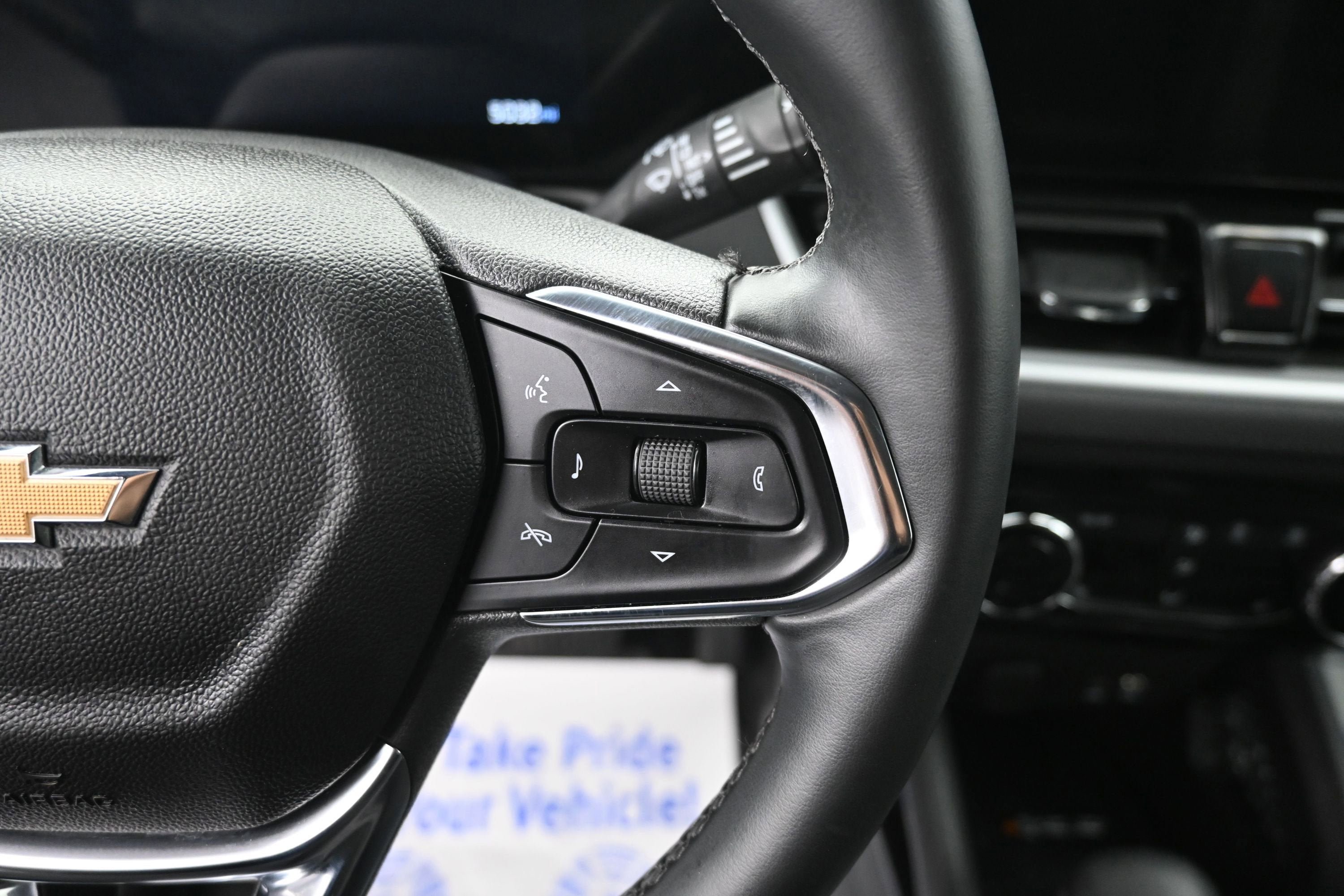 Used 2025 Chevrolet TrailBlazer LT w/ Convenience Package FWD image 13