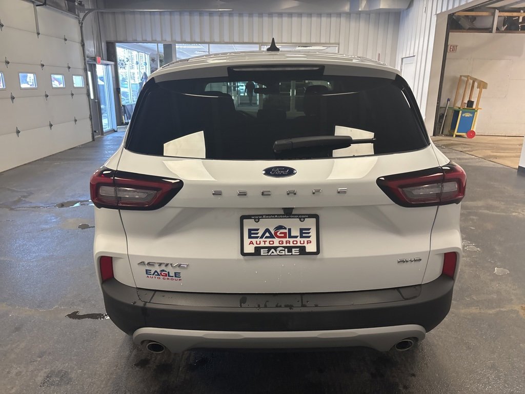 New 2025 Ford Escape Active w/ Cold Weather Package image 9