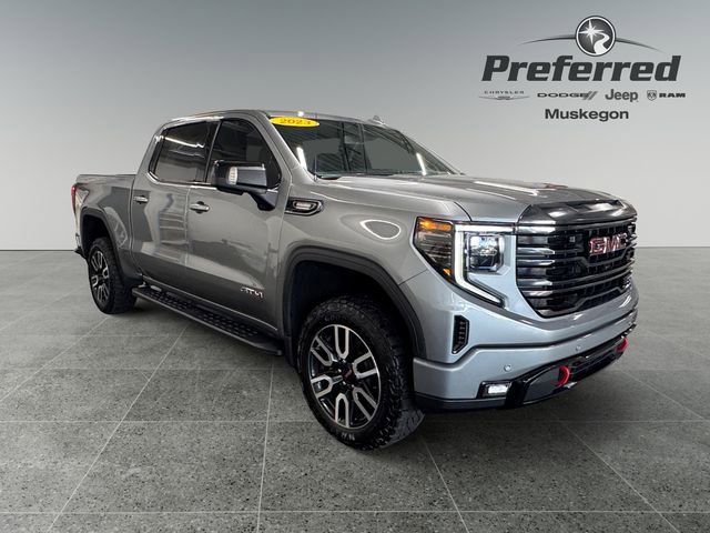 Used 2023 GMC Sierra 1500 AT4 w/ AT4 Preferred Package AWD/4WD image 1