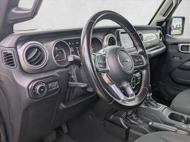 Used 2020 Jeep Wrangler Unlimited Sahara AWD/4WD image 9