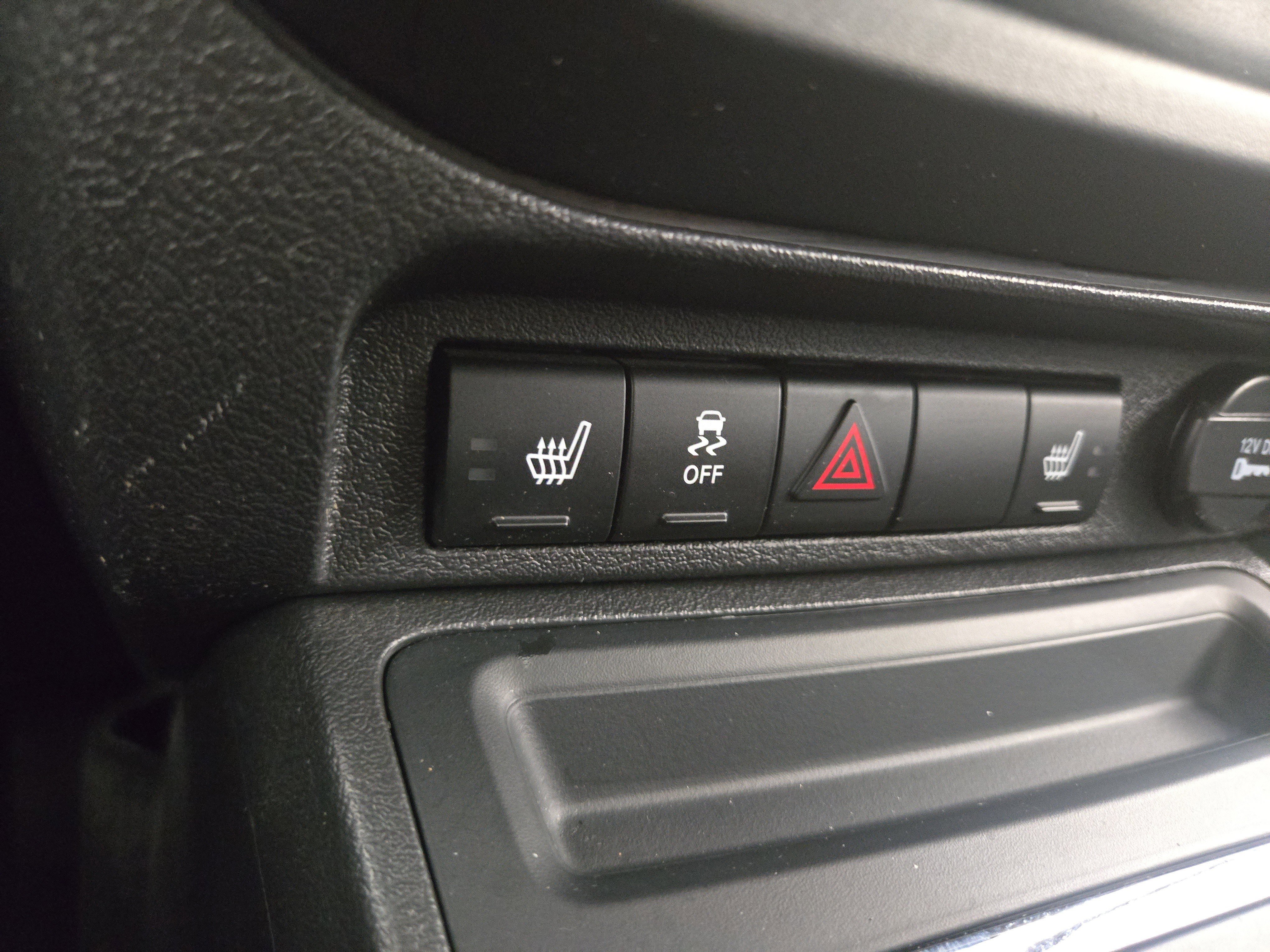 Used 2013 Jeep Patriot Latitude w/ Sun/Sound Group image 25