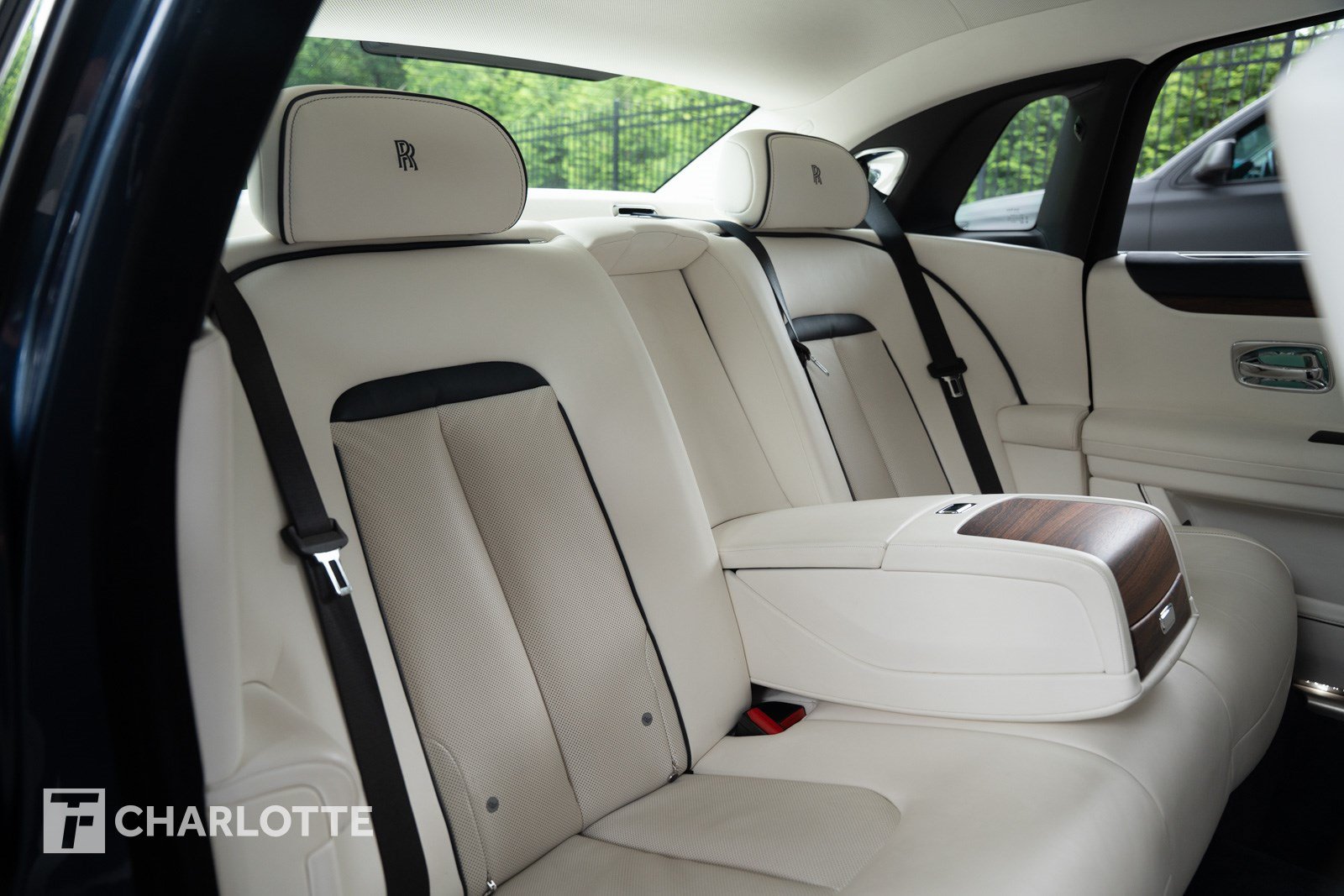 Used 2023 Rolls-Royce Ghost AWD/4WD image 43