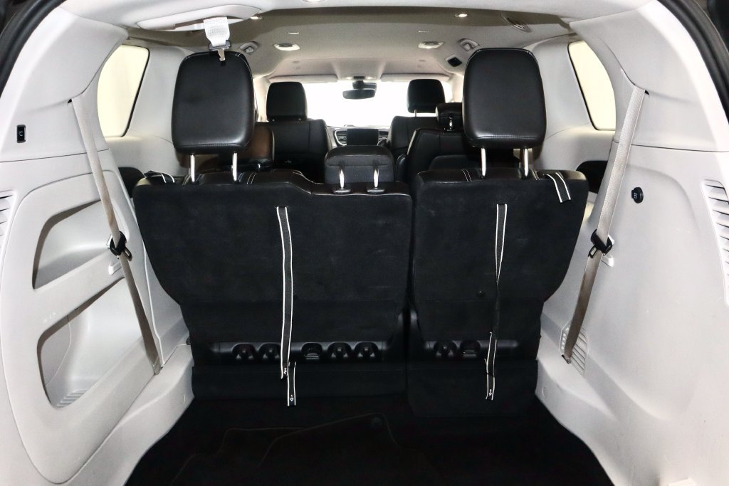 Used 2023 Chrysler Pacifica Touring-L FWD image 13