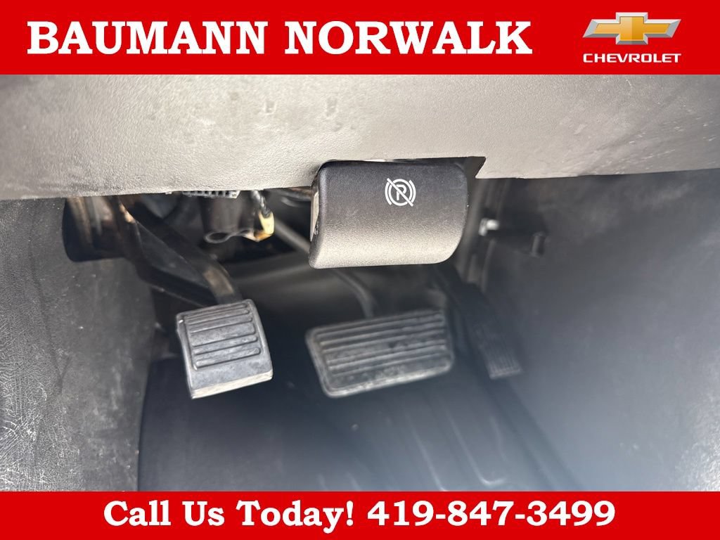 Used 2007 GMC Savana 2500 RWD image 15