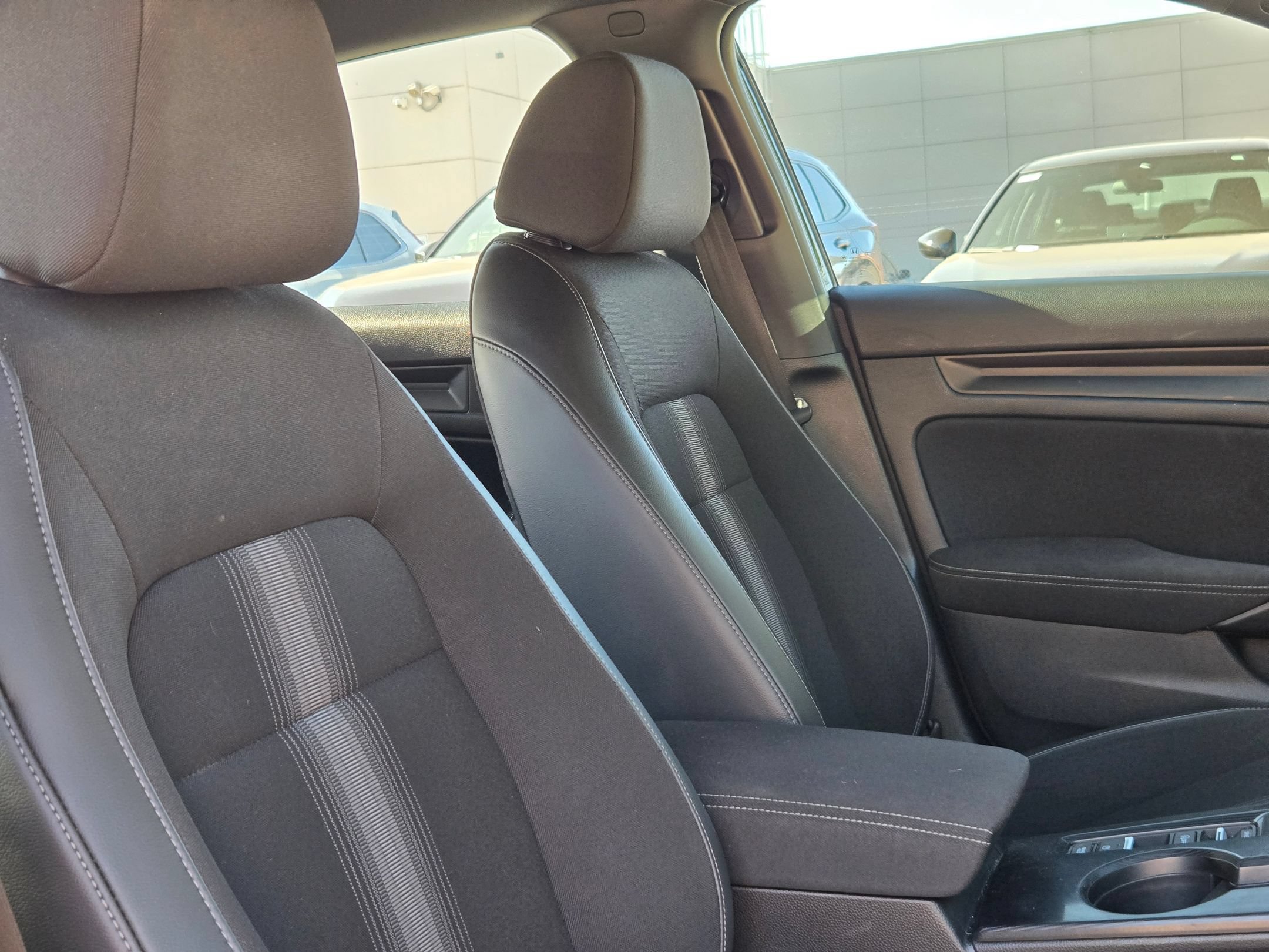 Certified 2023 Honda Civic Sport image 30
