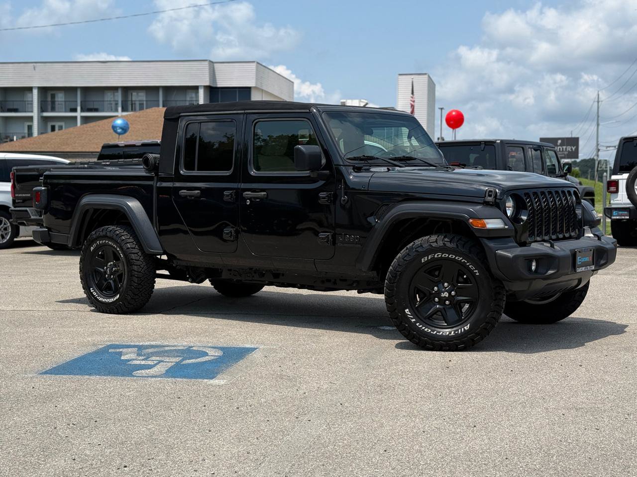 Used 2020 Jeep Gladiator Sport w/ Quick Order Package 24S AWD/4WD image 1