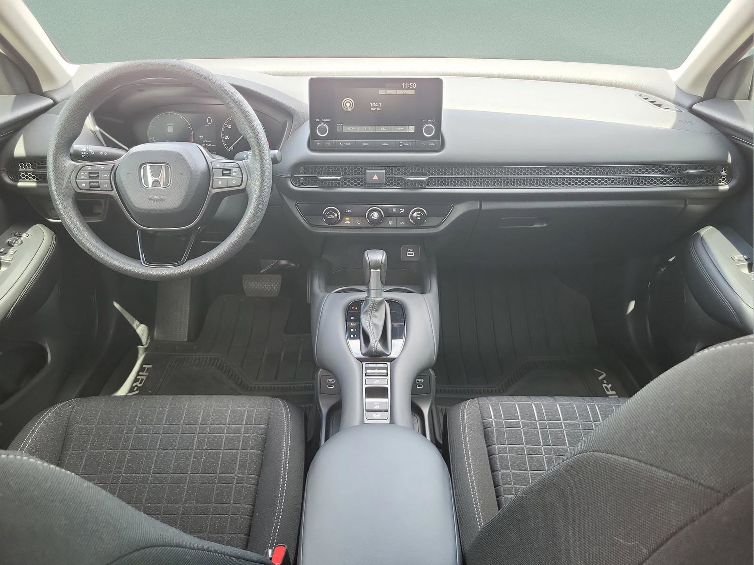 Certified 2024 Honda HR-V LX image 27