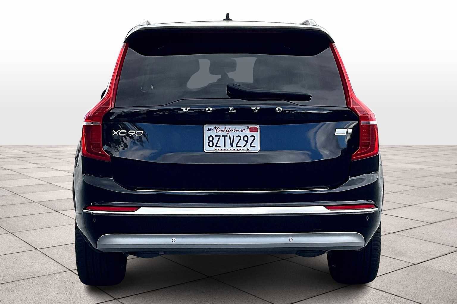 Used 2022 Volvo XC90 T8 Inscription image 7