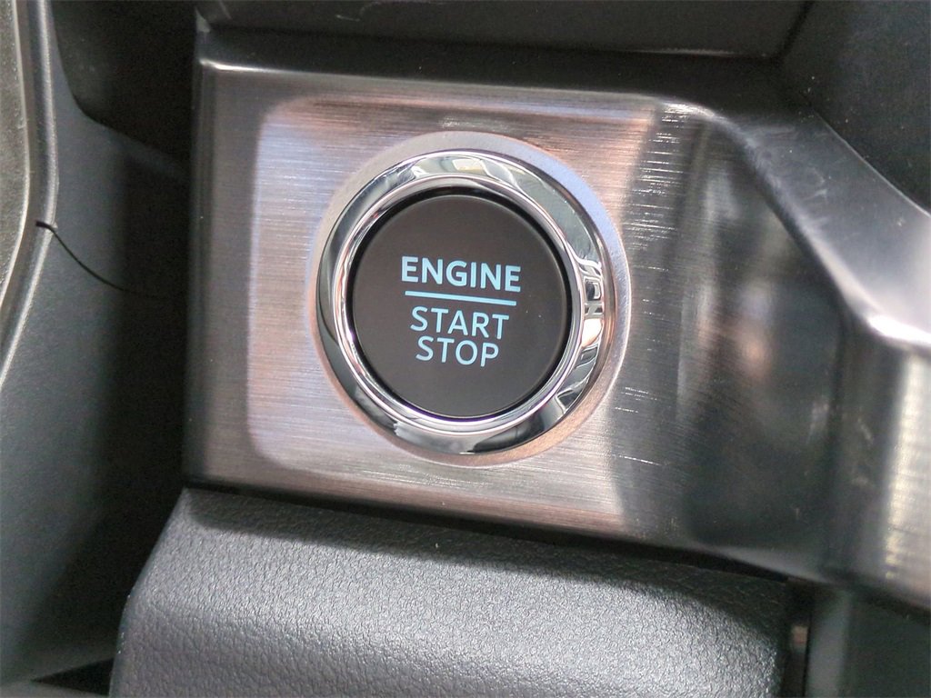 New 2026 Ford F250 4x4 Crew Cab Super Duty image 29