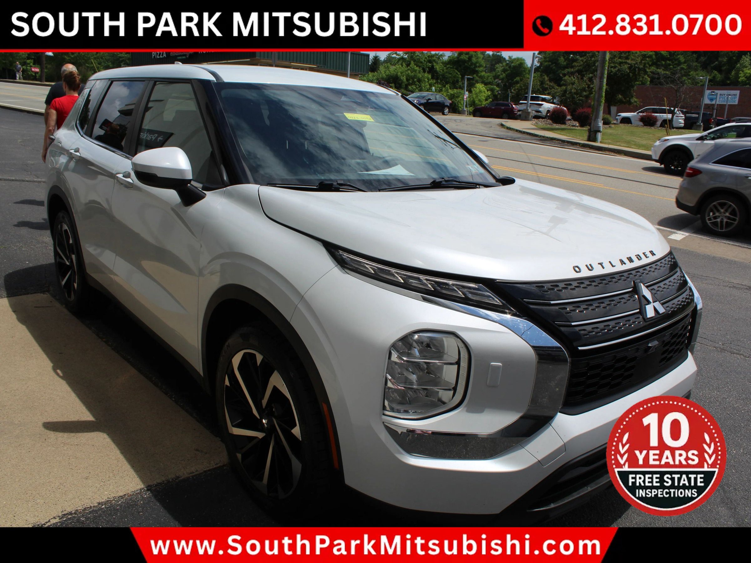 Used 2022 Mitsubishi Outlander ES AWD/4WD image 5