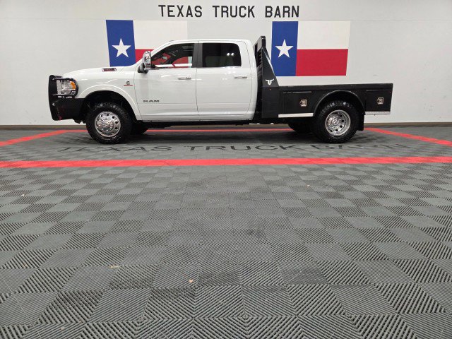 Used 2024 RAM 3500 Limited w/ Safety Group image 1