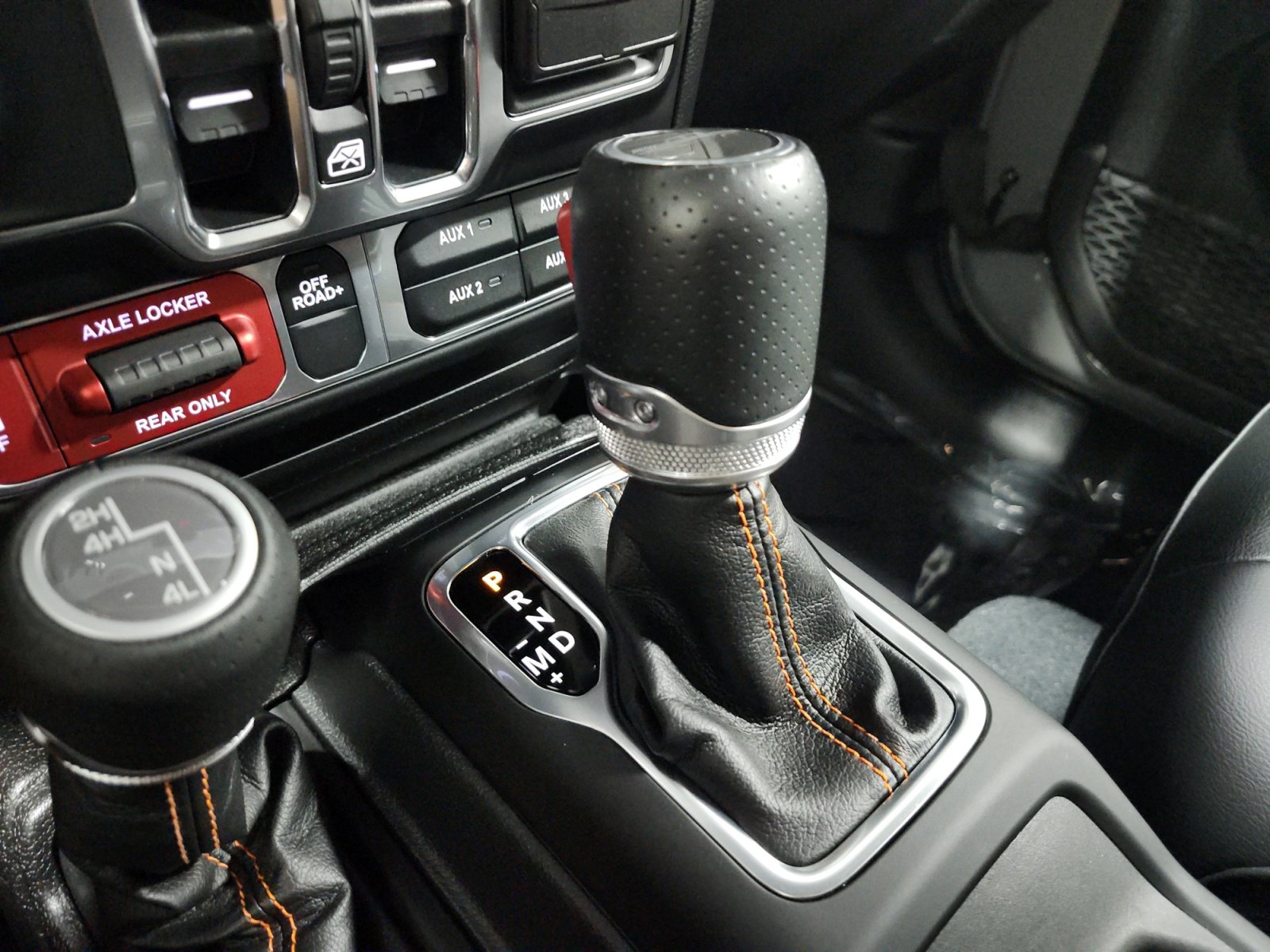 Used 2023 Jeep Gladiator Mojave w/ Cold Weather Group AWD/4WD image 25