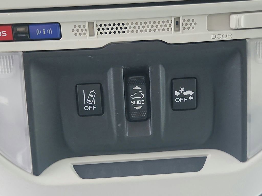 Used 2022 Subaru Forester Premium image 35