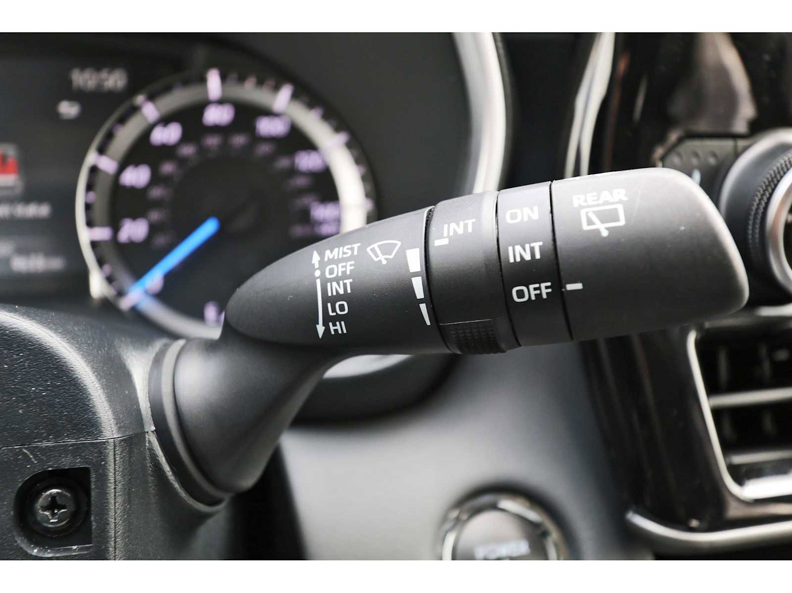 Used 2023 Toyota Highlander XLE image 19