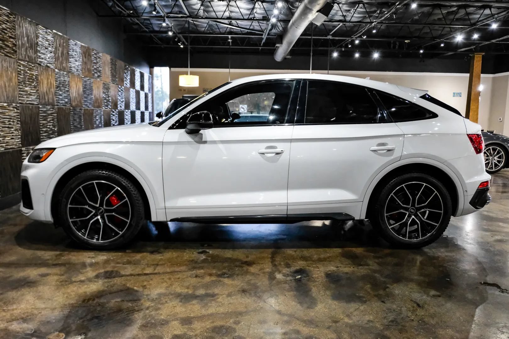Used 2021 Audi SQ5 Prestige w/ Prestige Package AWD/4WD image 13