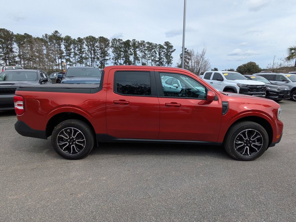 Used 2022 Ford Maverick Lariat w/ Lariat Luxury Package image 3