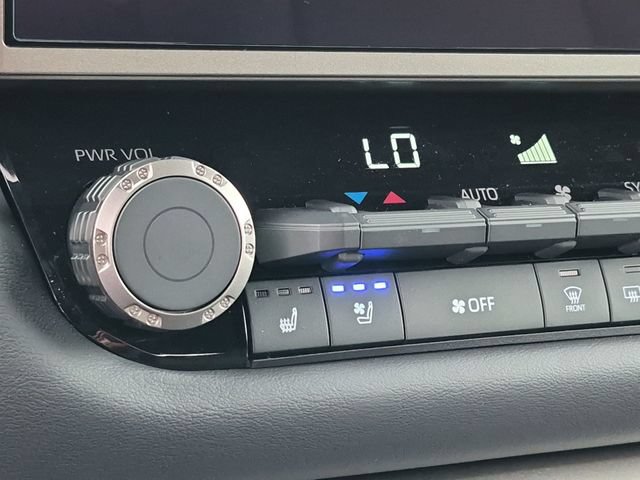 New 2026 Toyota Tundra Platinum AWD/4WD image 22