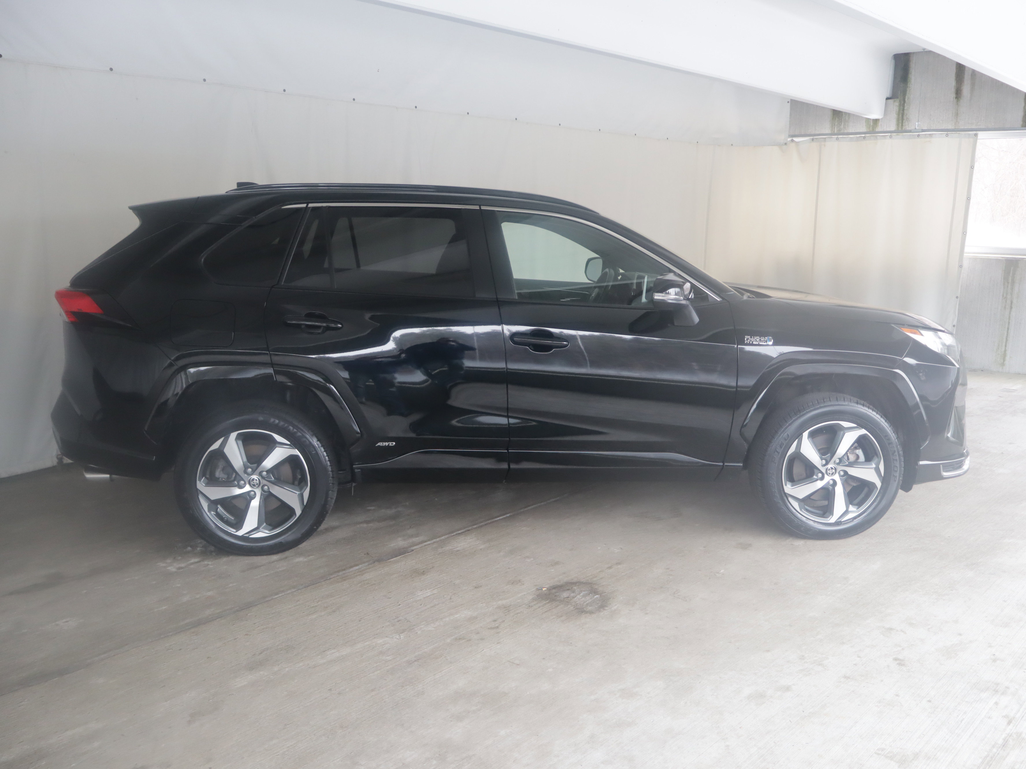 Certified 2023 Toyota RAV4 SE w/ Weather & Moonroof Package image 25