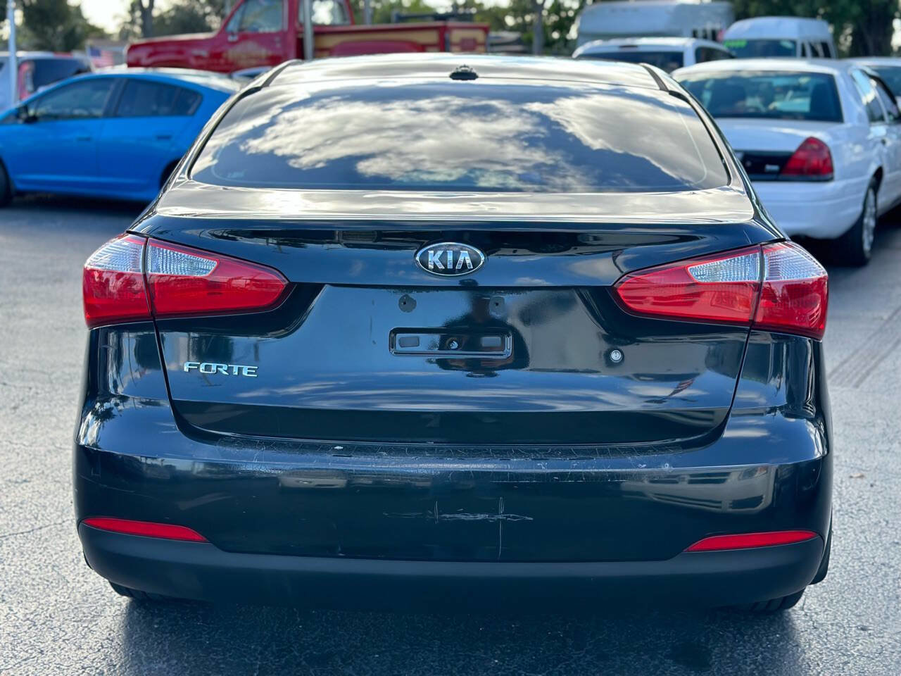 Used 2014 Kia Forte LX FWD image 5