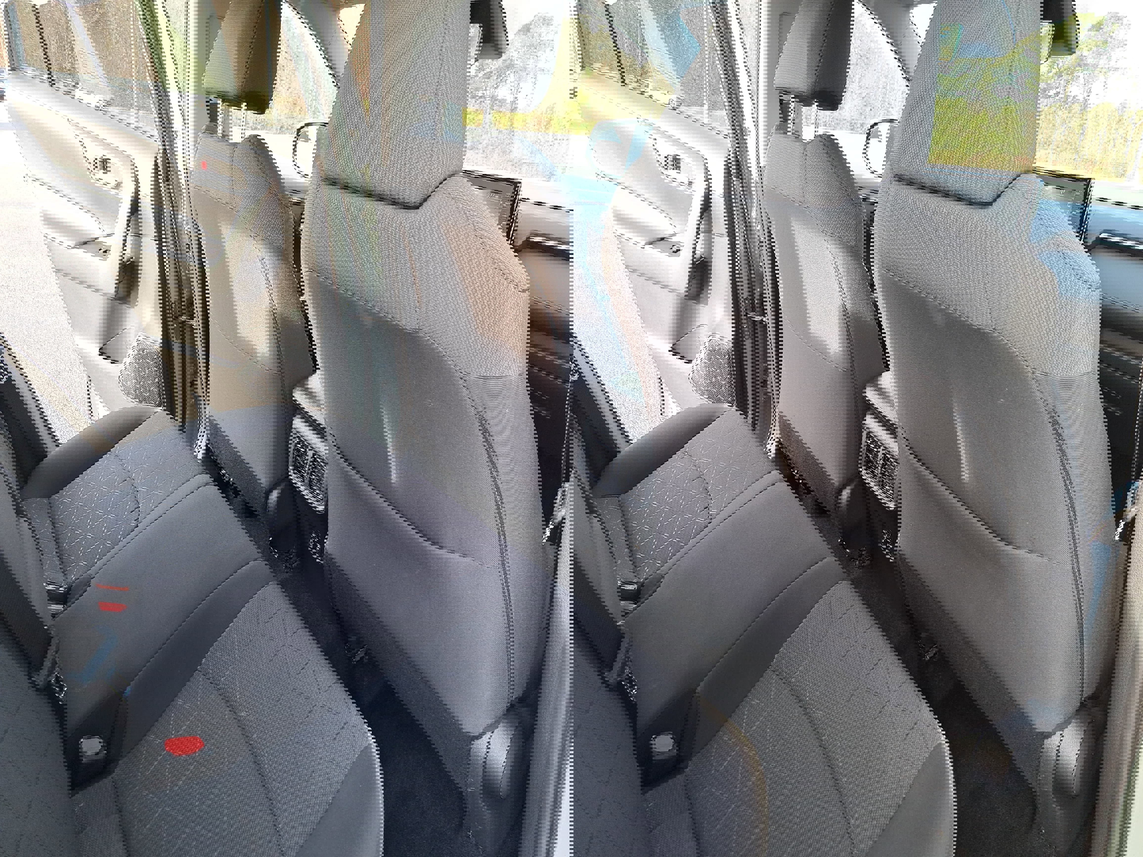 Used 2021 Toyota RAV4 XLE image 11