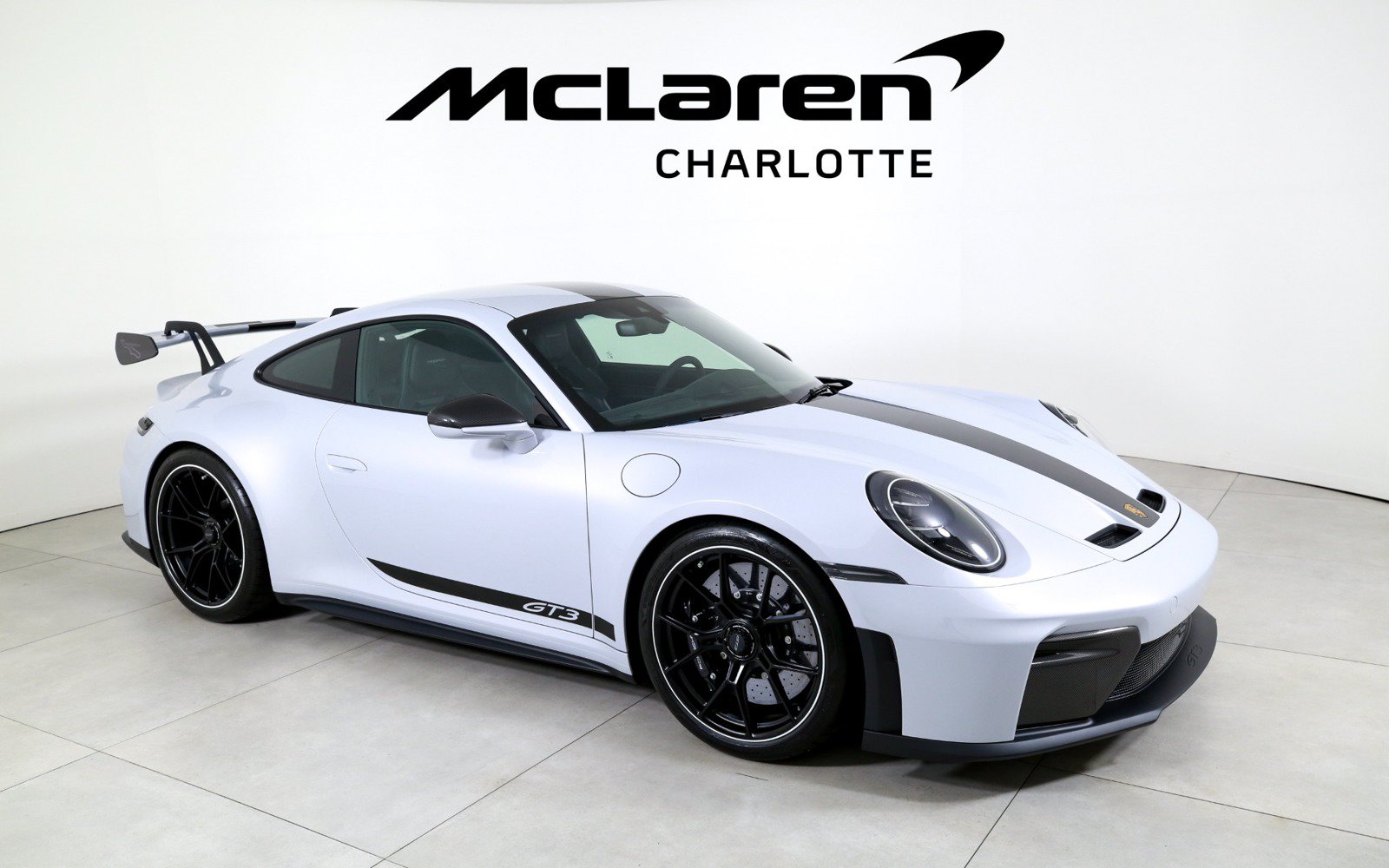 Used 2026 Porsche 911 GT3 w/ Weissach Package RWD image 2