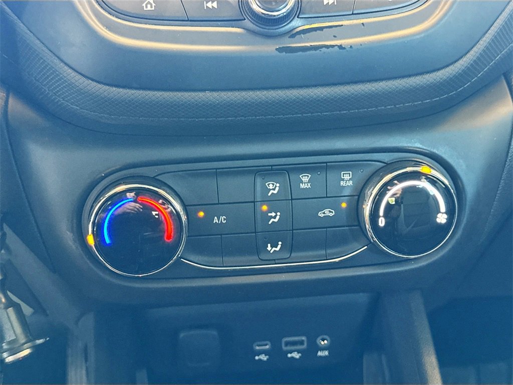 Used 2021 Chevrolet TrailBlazer LS image 15