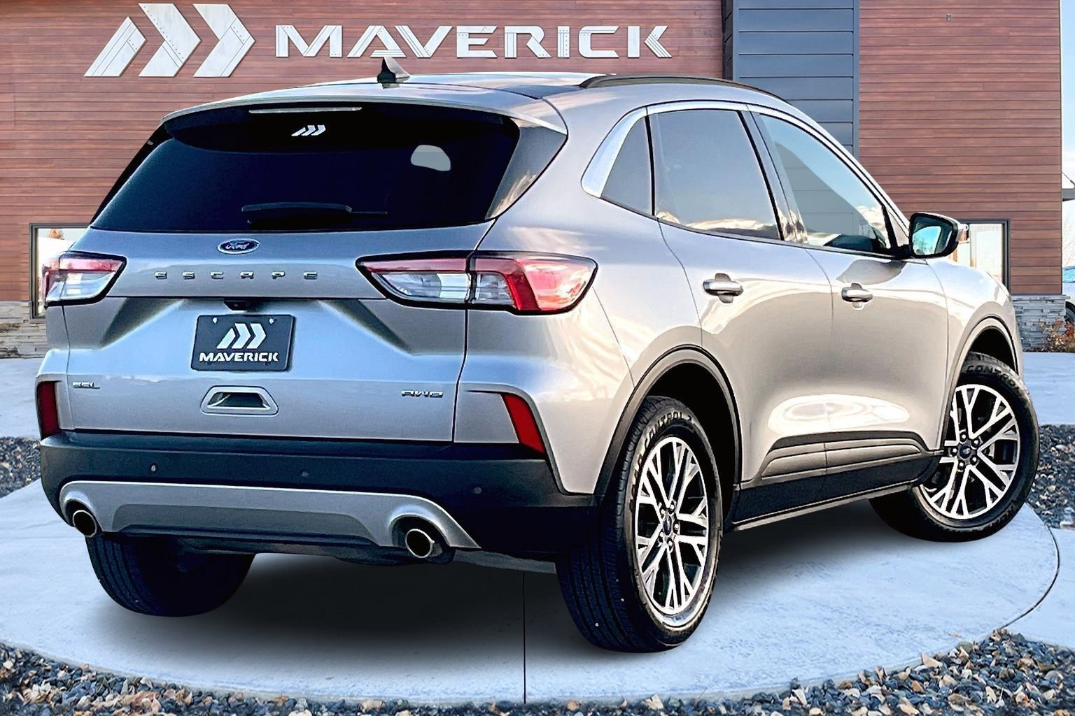 Used 2021 Ford Escape SEL image 5