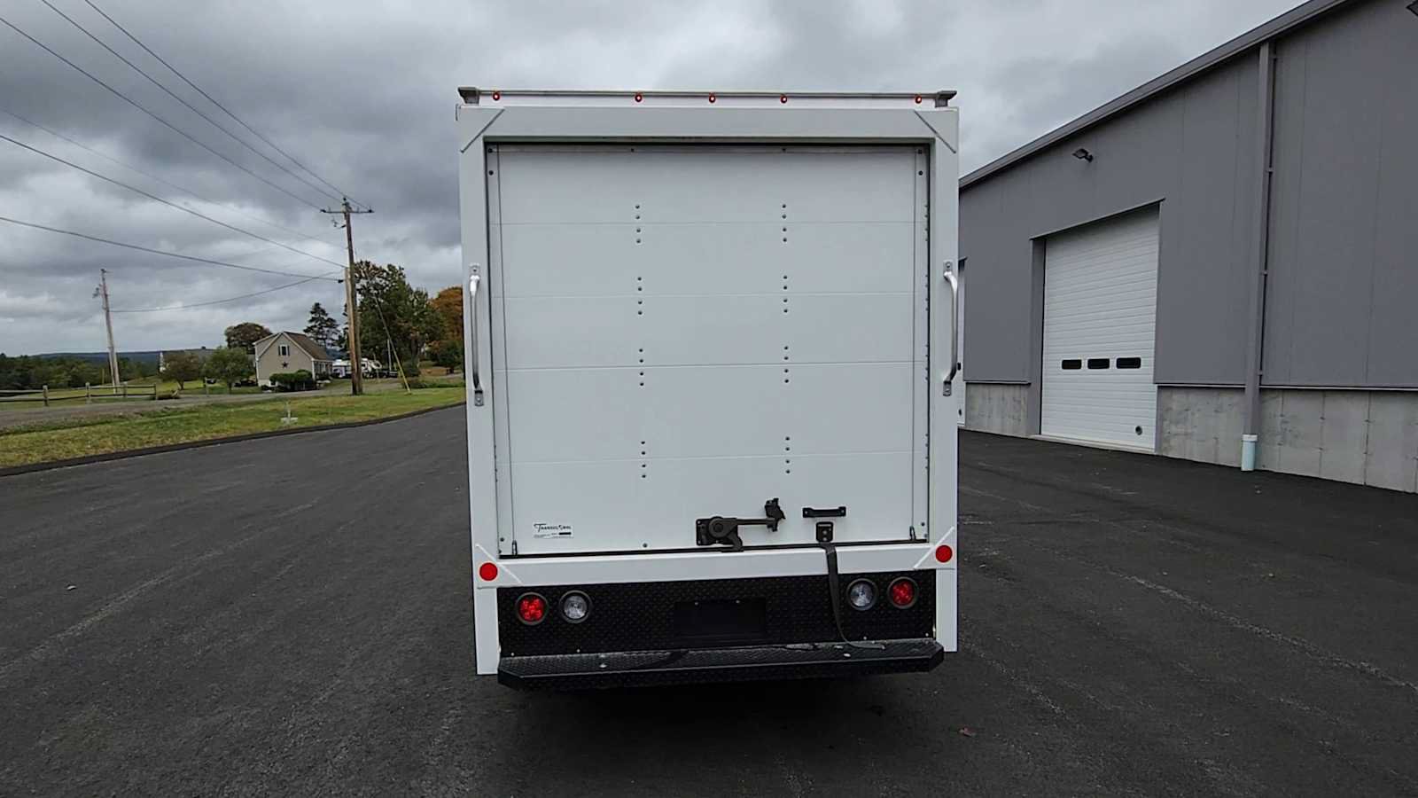 New 2024 Ford E-350 and Econoline 350 Super Duty w/ Power Windows & Locks Group RWD image 7
