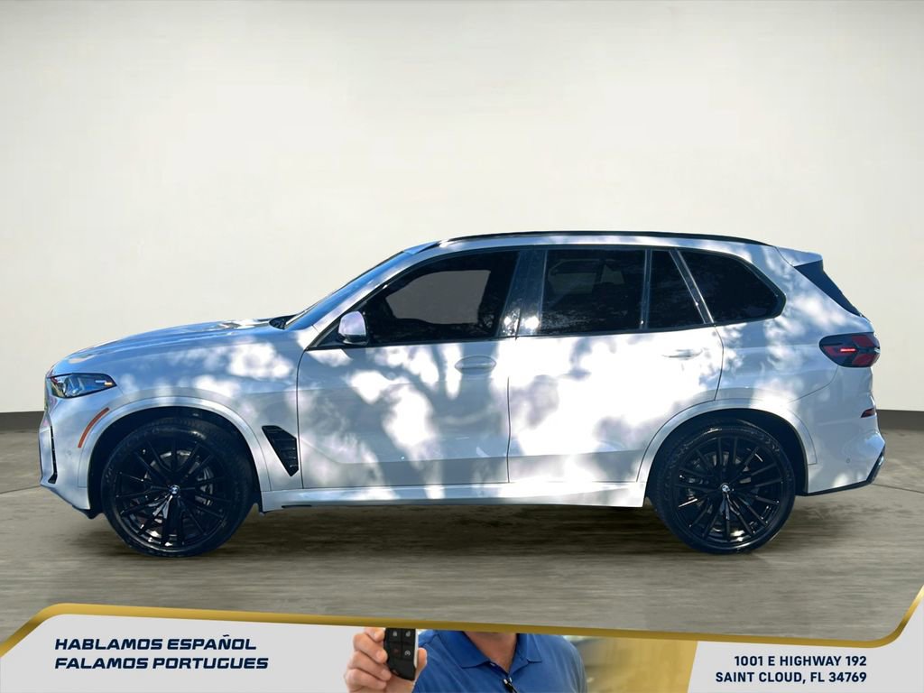 Used 2025 BMW X5 sDrive40i w/ M Sport Package RWD image 3