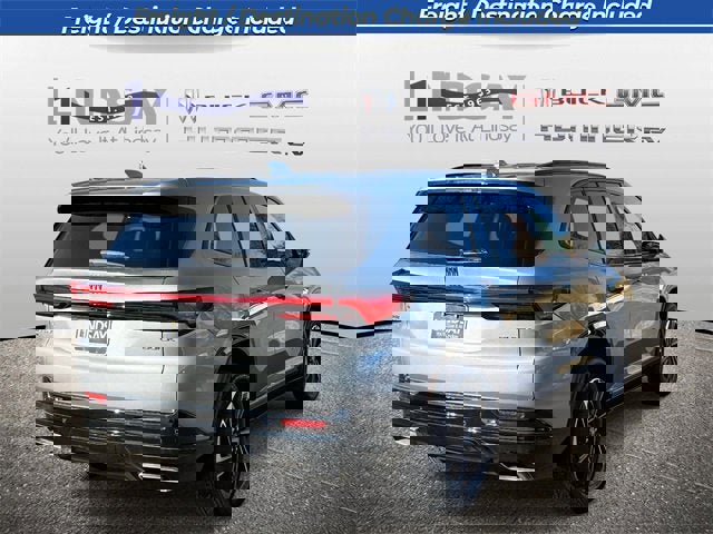 New 2025 Buick Enclave Sport Touring w/ Power Package image 2