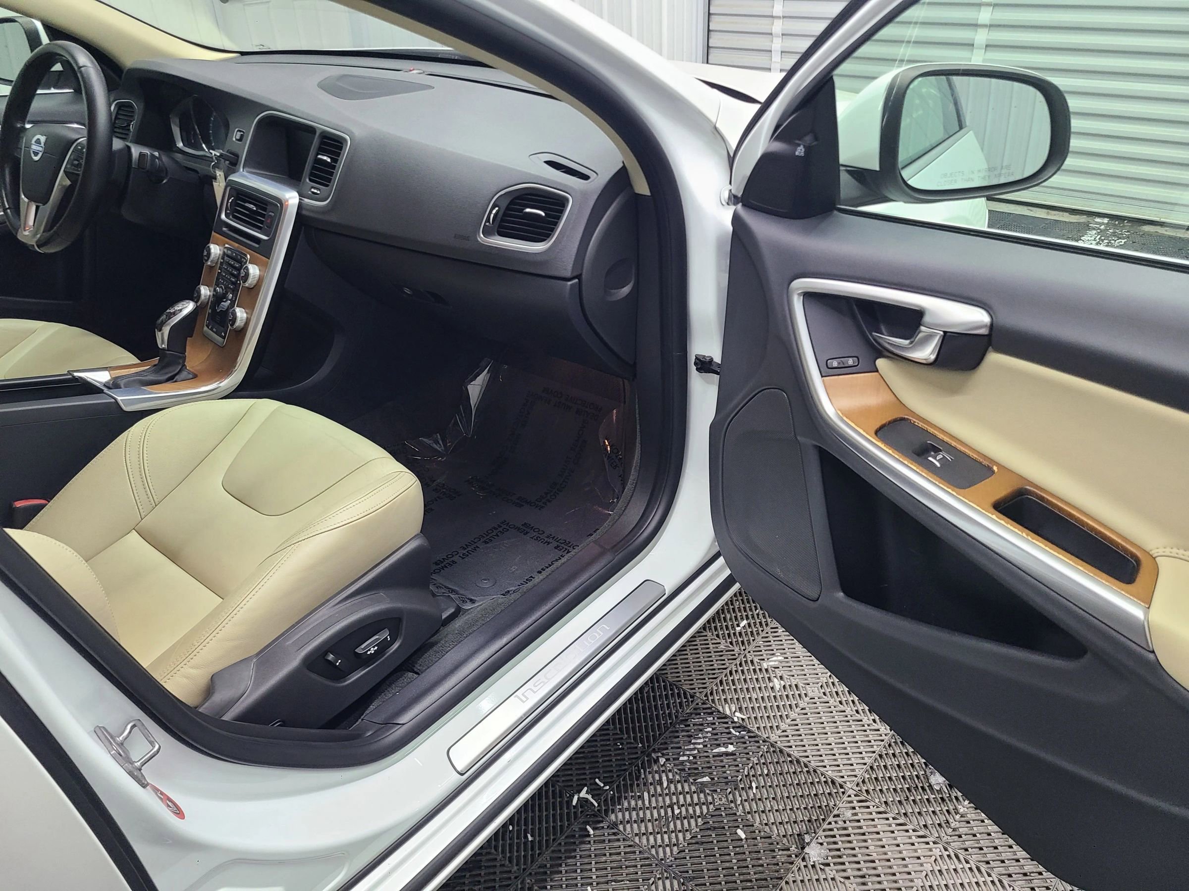 Used 2016 Volvo S60 T5 Premier image 39