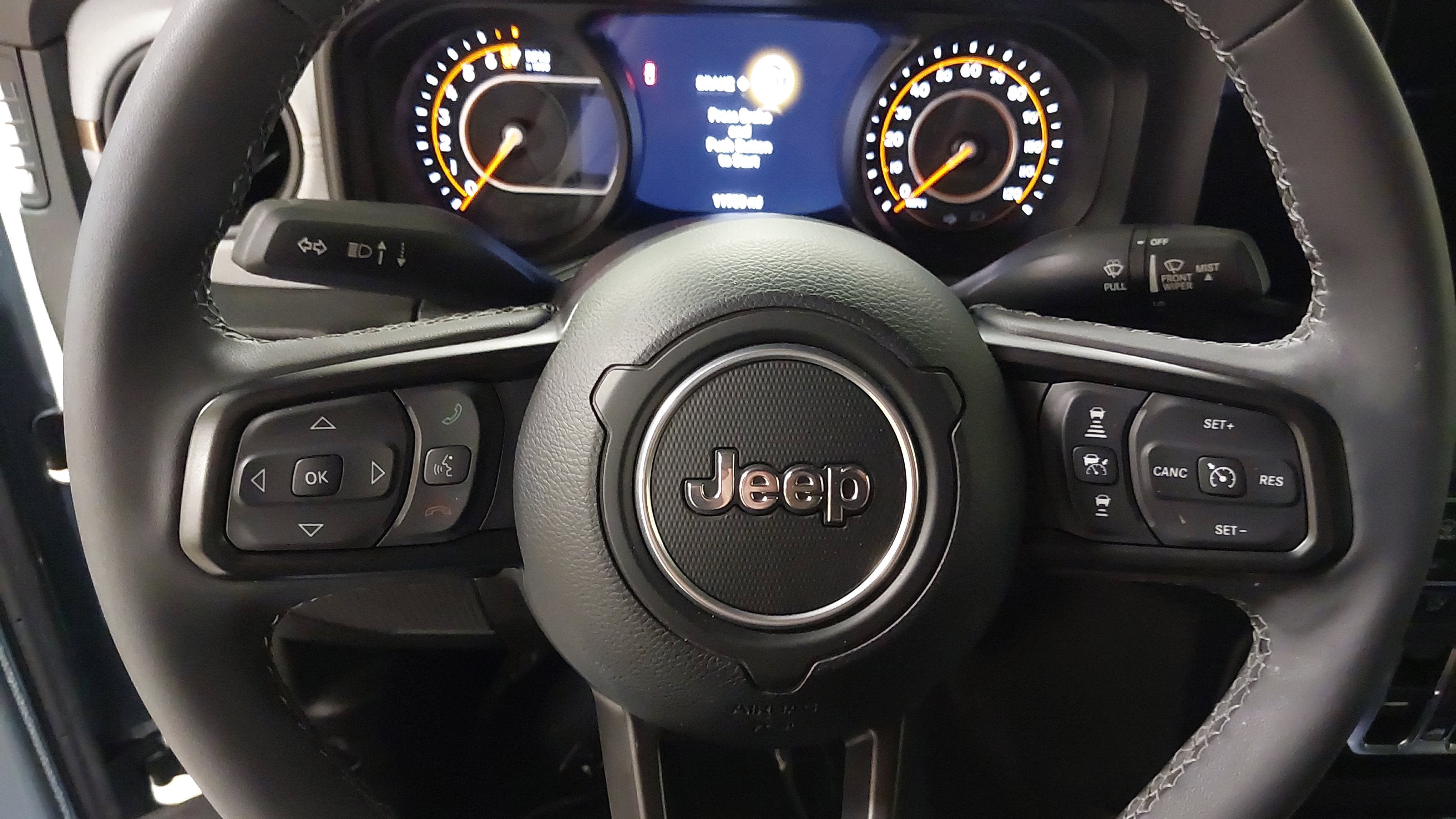 Used 2025 Jeep Gladiator Sport AWD/4WD image 35
