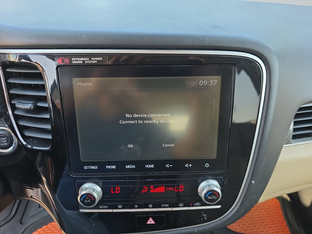 Used 2020 Mitsubishi Outlander GT AWD/4WD image 23