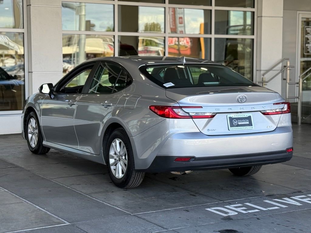 Used 2025 Toyota Camry LE image 9