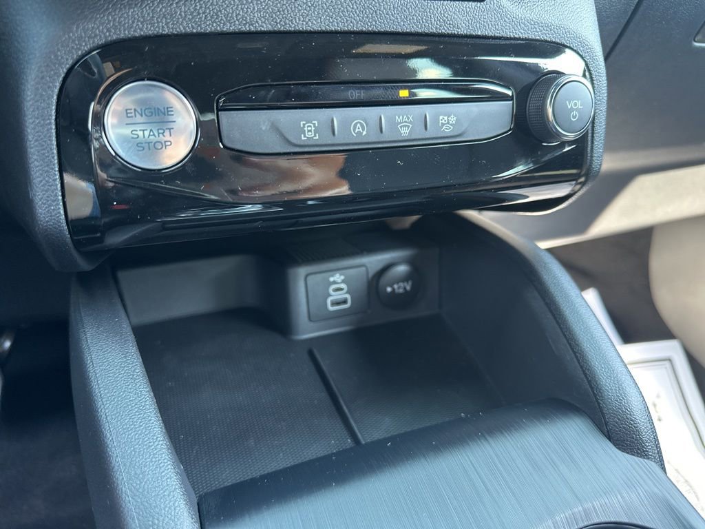 New 2026 Ford Escape ST-Line image 46